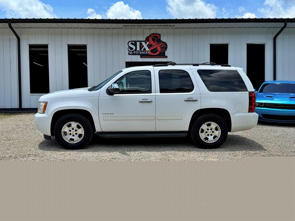 Thumbnail image of 2010 Chevrolet Tahoe at SIXS AUTO SALES