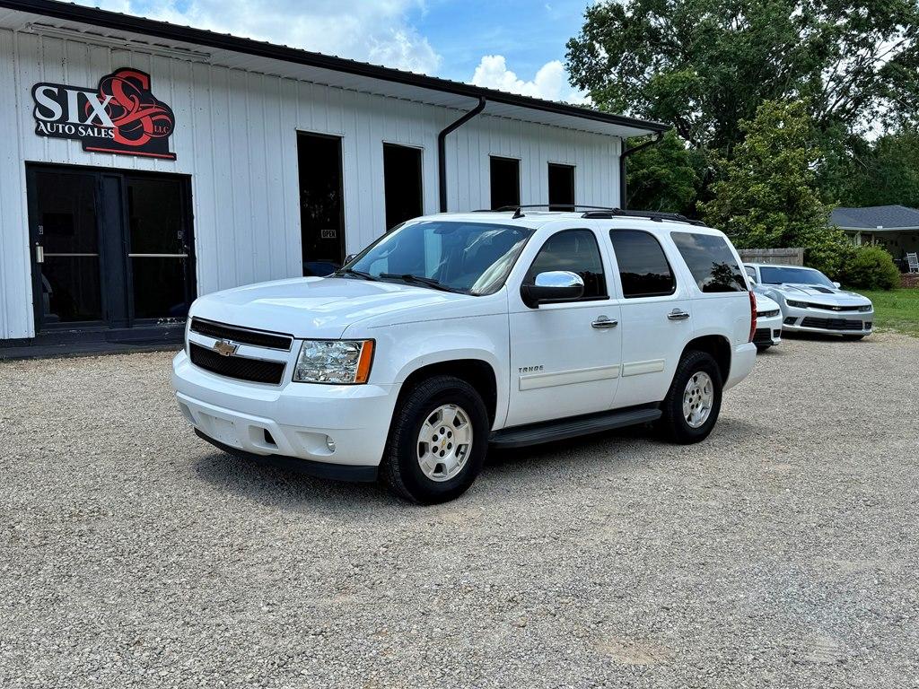Thumbnail image of 2010 Chevrolet Tahoe at SIXS AUTO SALES