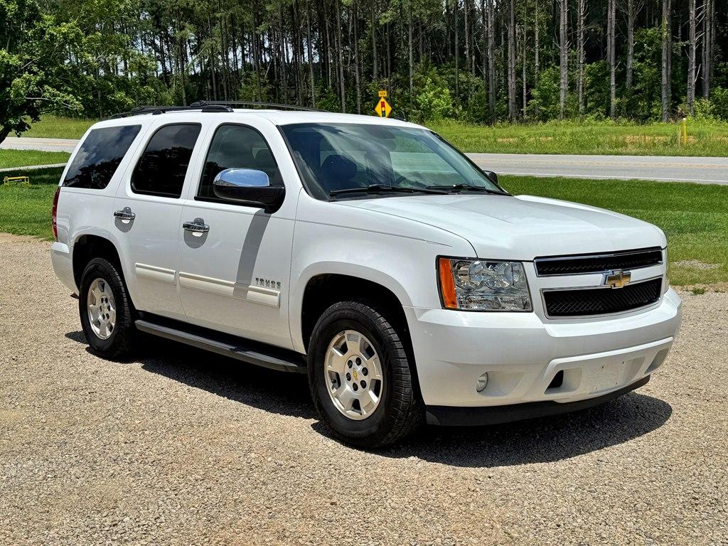 Thumbnail image of 2010 Chevrolet Tahoe at SIXS AUTO SALES