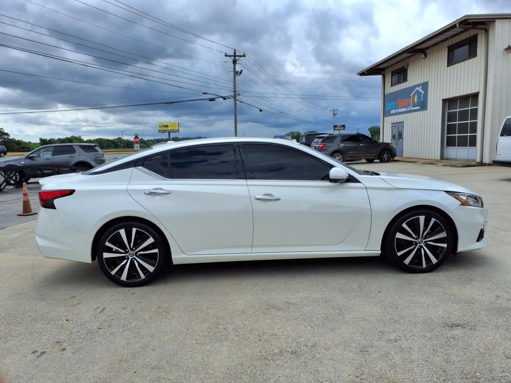 Thumbnail image of 2019 Nissan Altima at Suski's Auto Sales