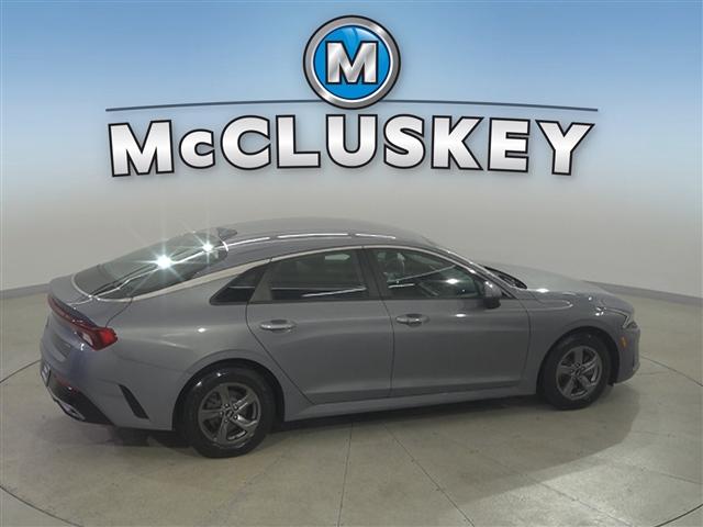 Thumbnail image of 2021 Kia K5 at Mccluskey Chevrolet Kings Automall