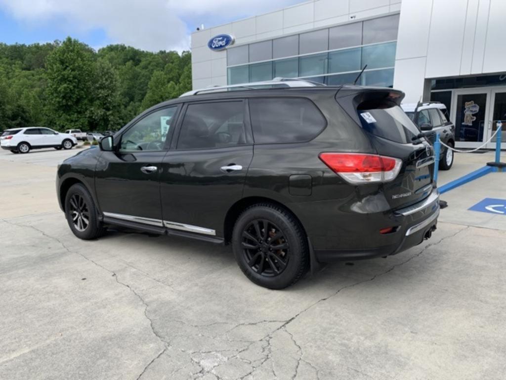 Thumbnail image of 2016 Nissan Pathfinder at Toccoa Auto Mall LLC
