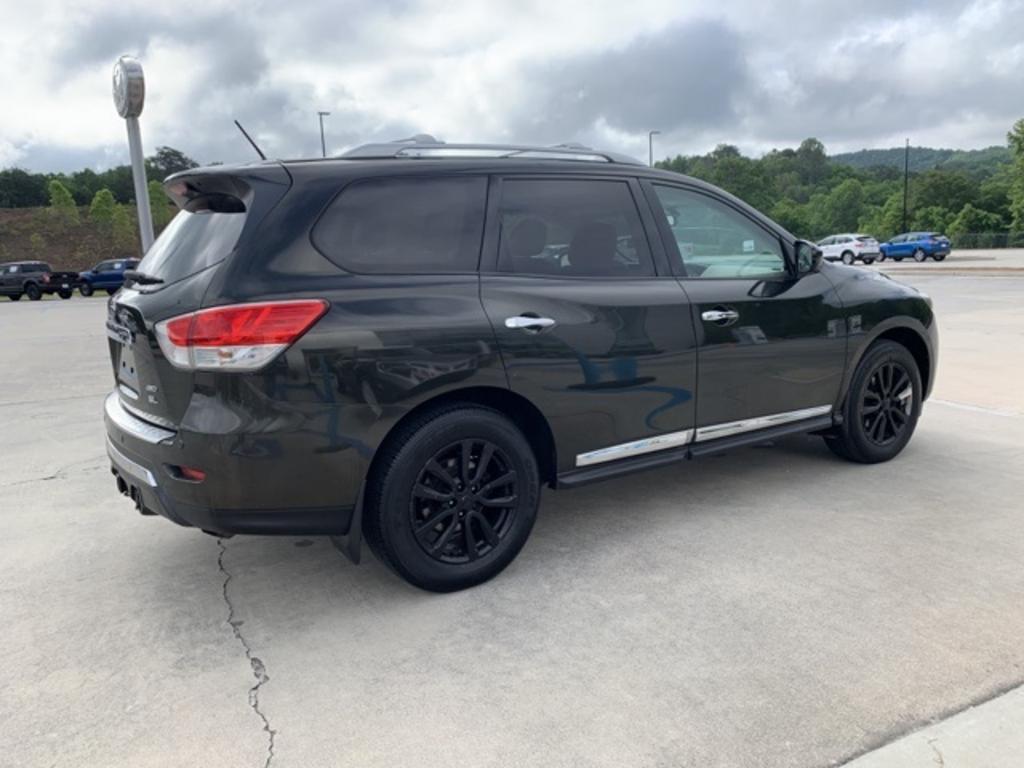 Thumbnail image of 2016 Nissan Pathfinder at Toccoa Auto Mall LLC