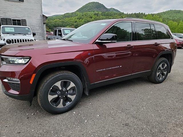 Thumbnail image of 2022 Jeep Grand Cherokee at AdirondackAutoService of Elizabethtown, NY