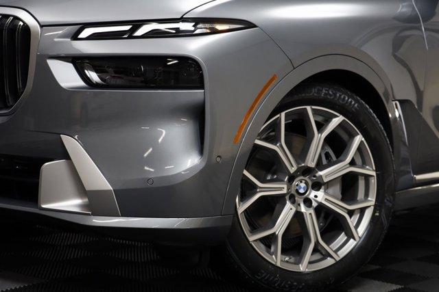 Thumbnail image of 2025 BMW X7 at BillJacobsBmw NEW