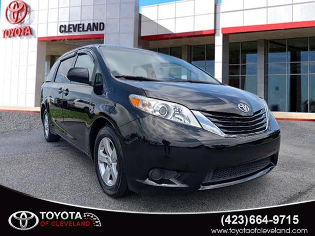 Thumbnail image of 2017 Toyota Sienna at Toyota Of Cleveland