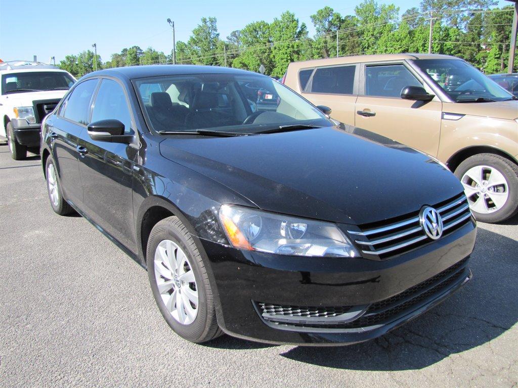 Thumbnail image of 2014 Volkswagen Passat at Bell's Auto Sales INC