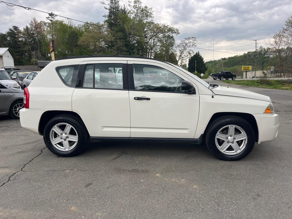 Thumbnail image of 2007 Jeep Compass at Jeff's Auto Sales, Llc