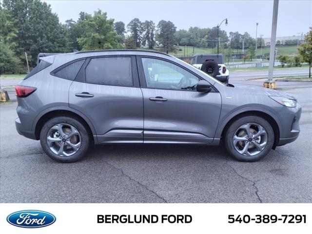 Thumbnail image of 2024 Ford Escape at Berglund Salem