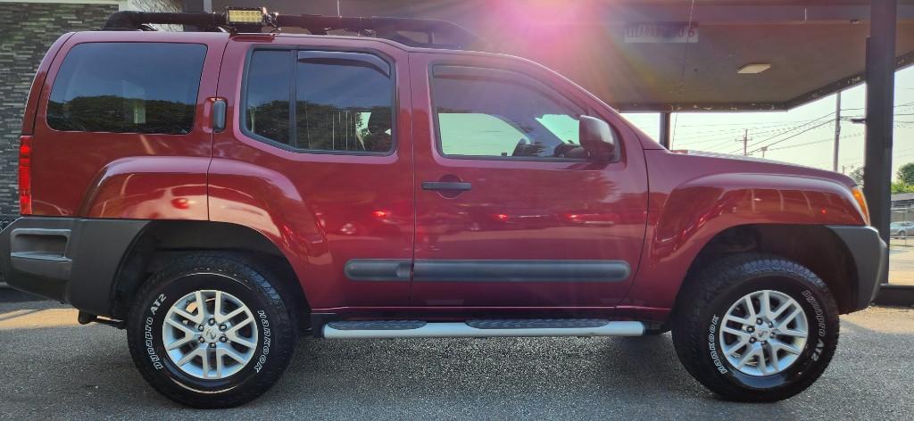 Thumbnail image of 2014 Nissan Xterra at Chosen Auto Sales