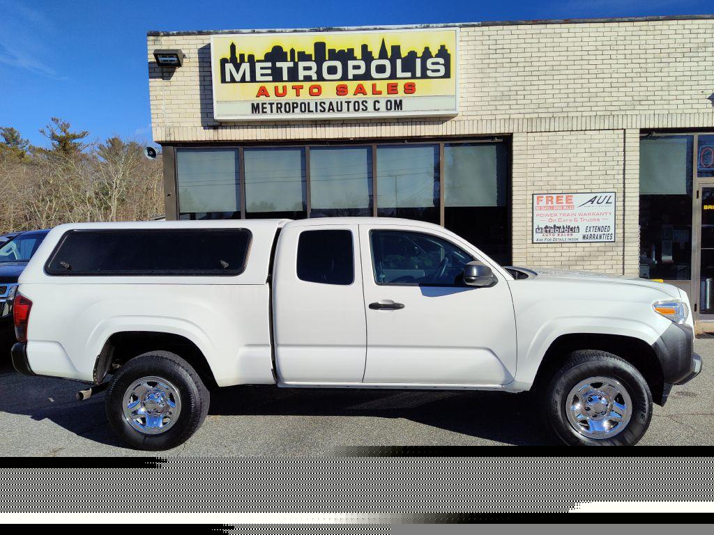 Thumbnail image of 2020 Toyota Tacoma at METROPOLIS AUTO SALES, LLC