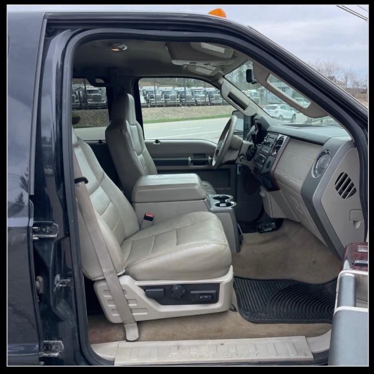 Thumbnail image of 2008 Ford F-450 Super Duty at Caruzin Autohub