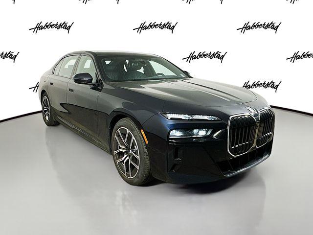 Thumbnail image of 2023 BMW i7 at Habberstad BMW of Huntington