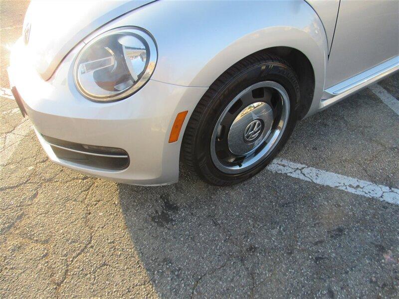 Thumbnail image of 2014 Volkswagen Beetle at Car Expo