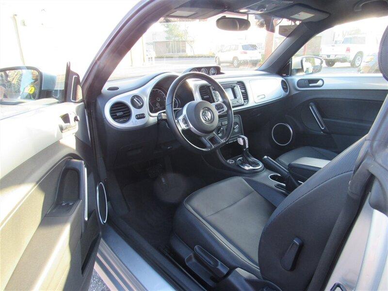 Thumbnail image of 2014 Volkswagen Beetle at Car Expo