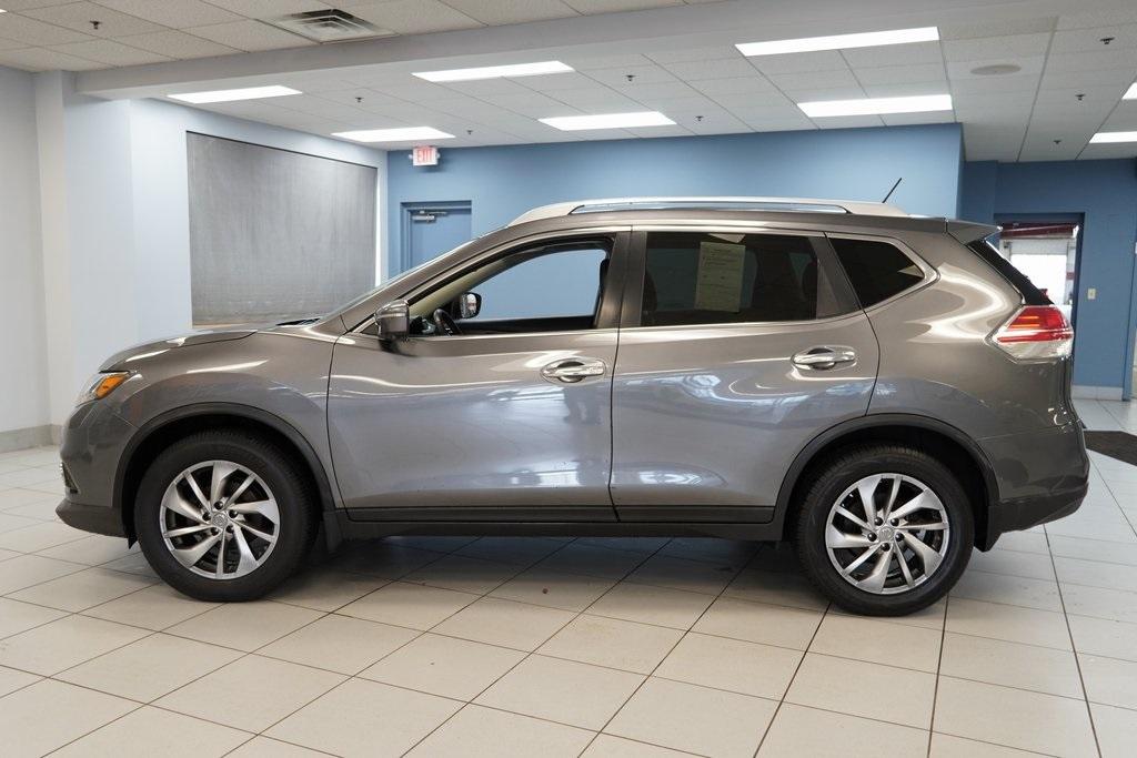 Thumbnail image of 2015 Nissan Rogue at Serpentini Chevrolet of Strongsville