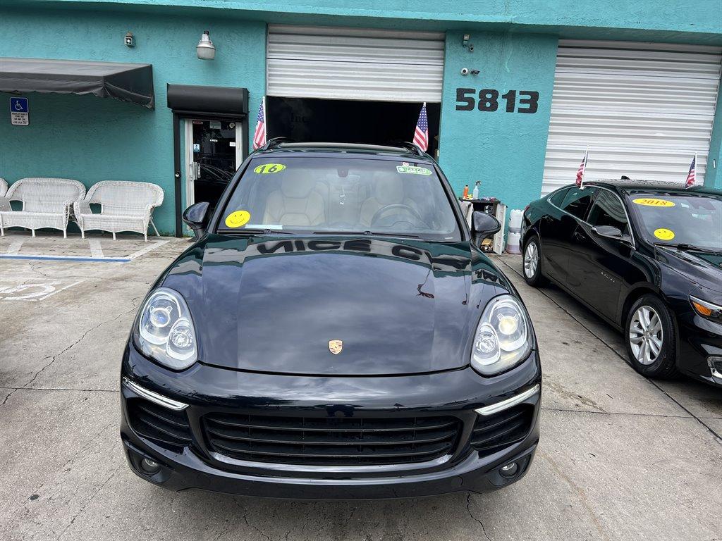 Thumbnail image of 2016 Porsche Cayenne at Nice Car Inc