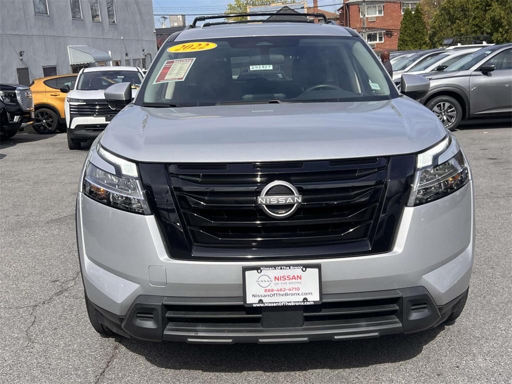 Thumbnail image of 2022 Nissan Pathfinder at Bronx Nissan