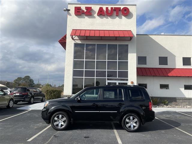 Thumbnail image of 2015 Honda Pilot at Team E-Z Auto - Fayetteville