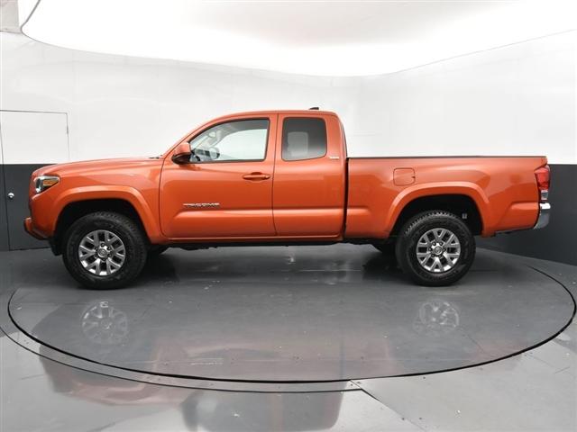 Thumbnail image of 2017 Toyota Tacoma at Discovery Nissan