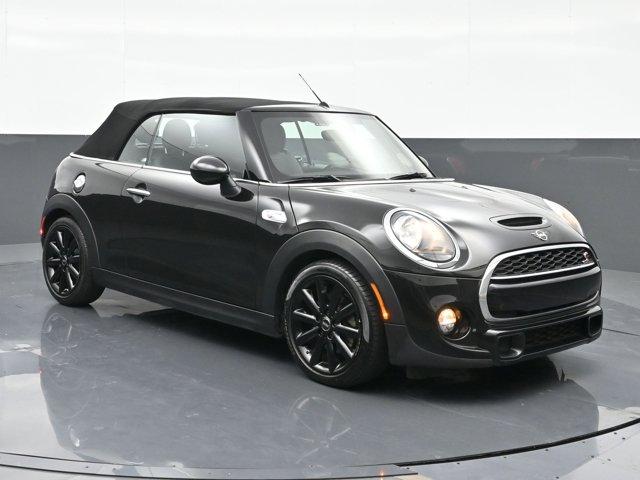 Thumbnail image of 2019 MINI Convertible at BramanMotors USED