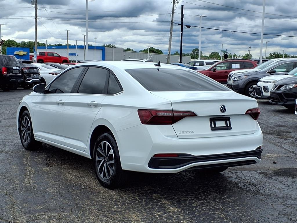 Thumbnail image of 2024 Volkswagen Jetta at Kings Kia