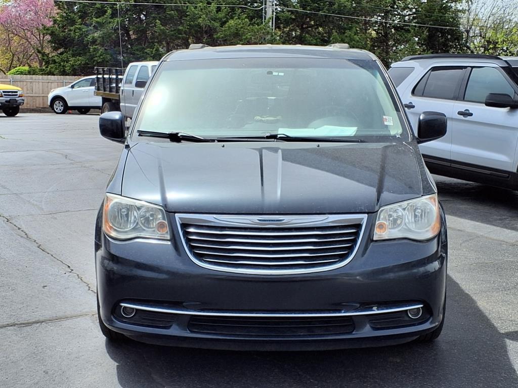 Thumbnail image of 2013 Chrysler Town and Country at Howertons Auto Sales