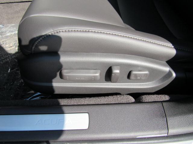 Thumbnail image of 2020 Acura TLX at Dave White Acura