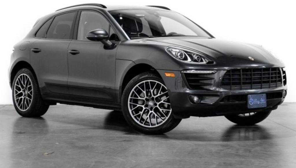 Thumbnail image of 2018 Porsche Macan at Reserve Auto Group