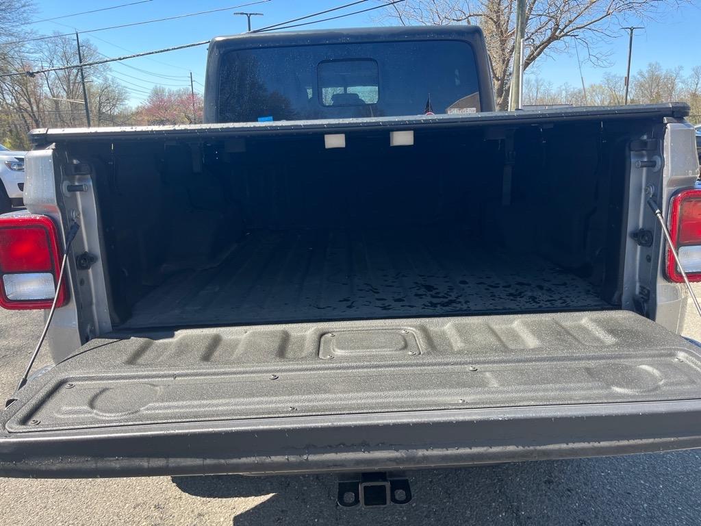 Thumbnail image of 2020 Jeep Gladiator at Bridgewater Acura