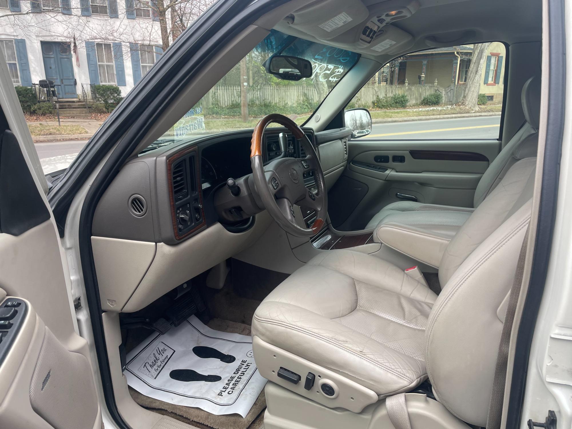 Thumbnail image of 2003 Cadillac Escalade at Pic Bros. Auto Sales
