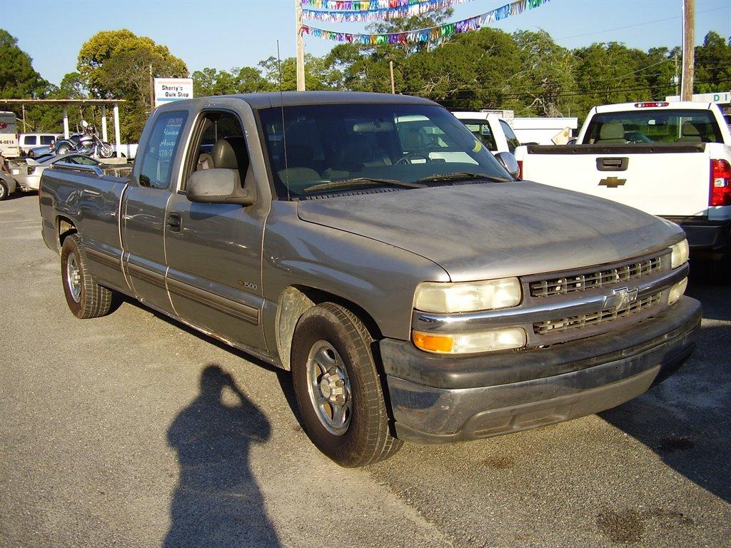 Thumbnail image of 2001 Chevrolet Silverado 1500 at Shorty's Quik Stop