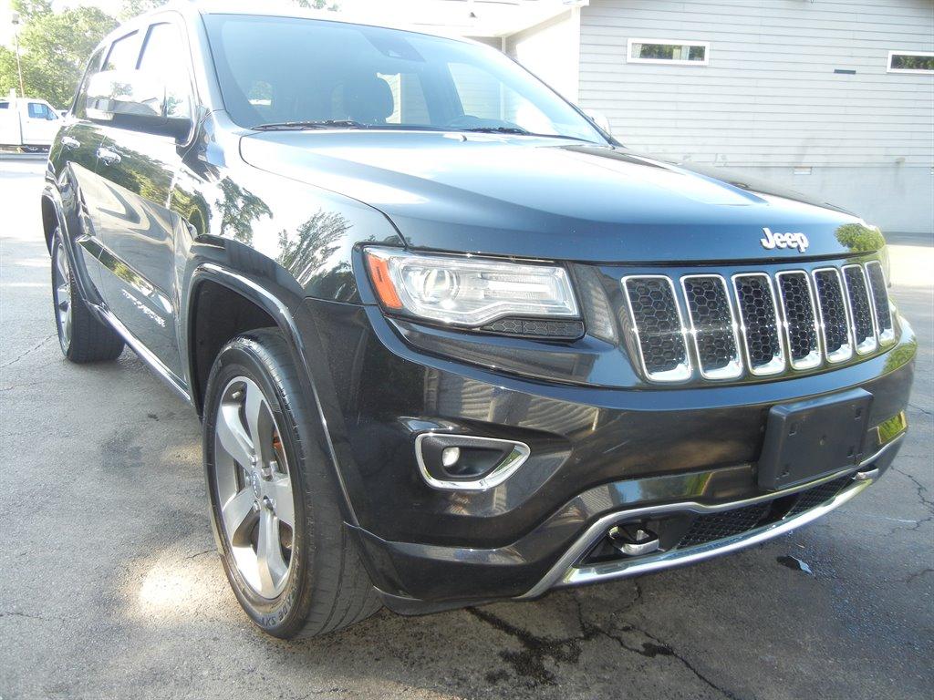 Thumbnail image of 2014 Jeep Grand Cherokee at I’deal Motors, Inc.