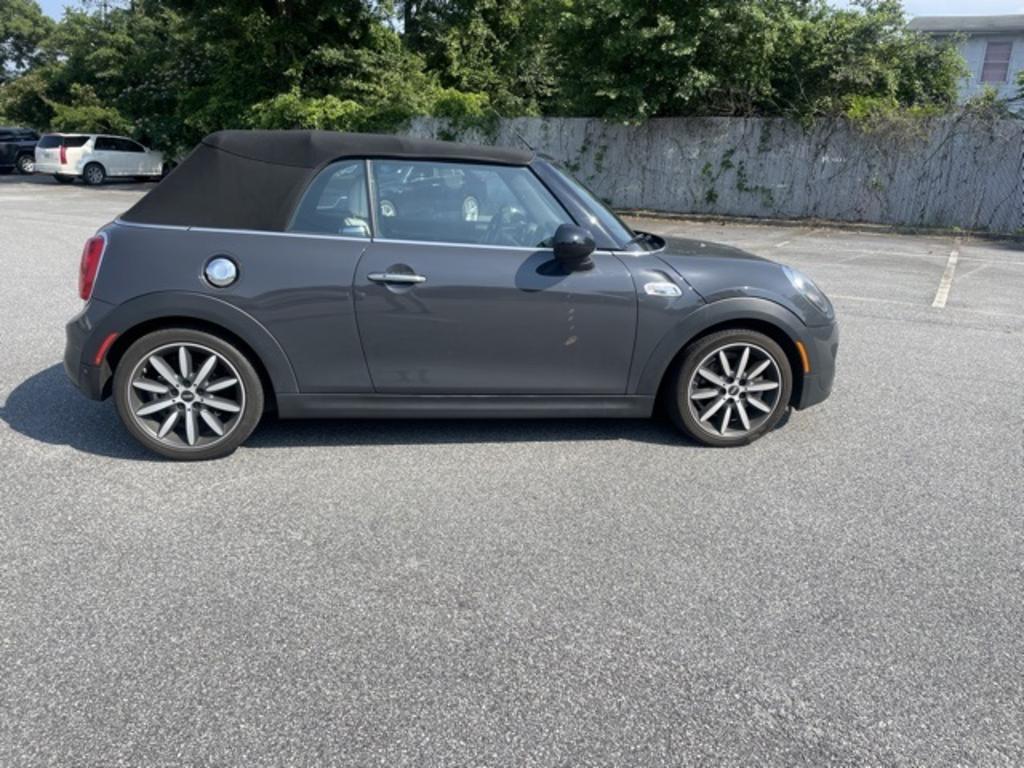 Thumbnail image of 2019 MINI Convertible at Five Star Toyota of Milledgeville