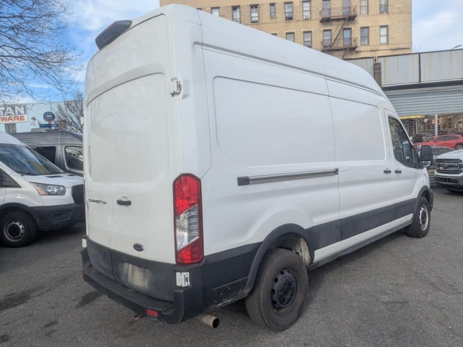 Thumbnail image of 2022 Ford Transit at Luxury of Queens