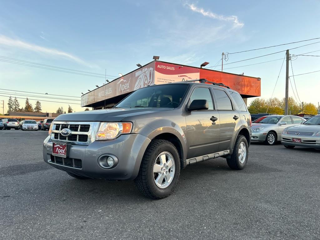 Thumbnail image of 2012 Ford Escape at APEX MOTORS LAKEWOOD LLC