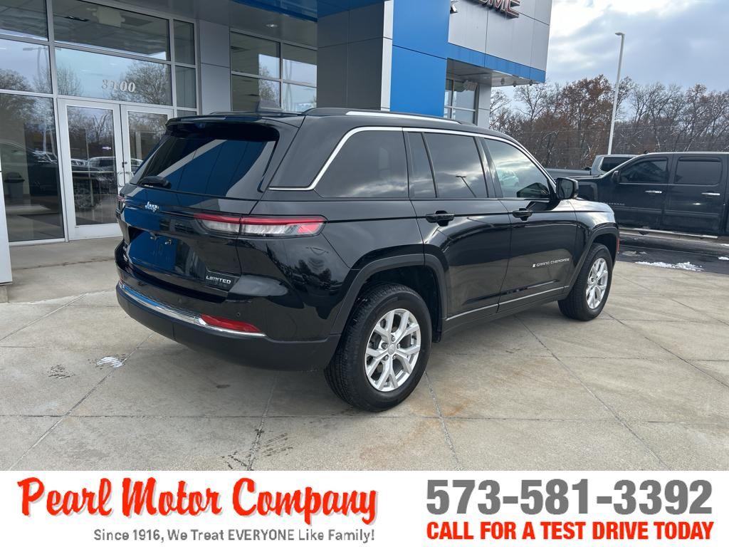 Thumbnail image of 2023 Jeep Grand Cherokee at Pearl Motor Company