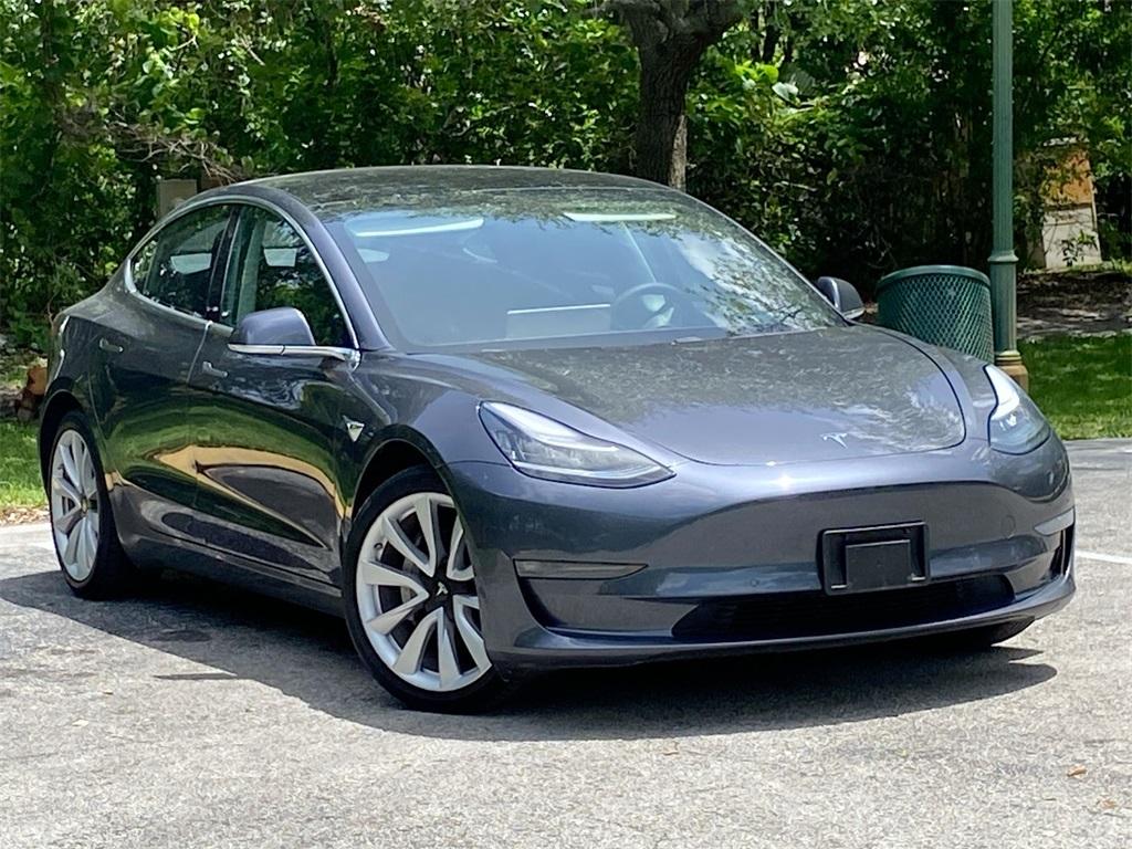 Thumbnail image of 2019 Tesla Model 3 at AutoTrust USA