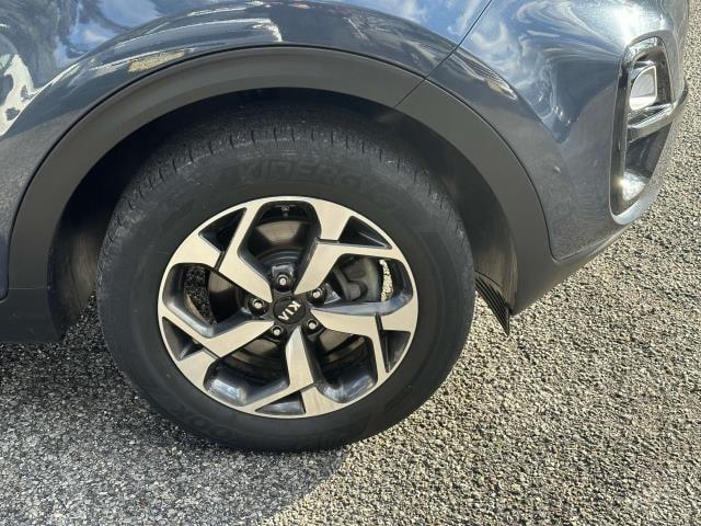 Thumbnail image of 2021 Kia Sportage at East Hills Chrysler Jeep Dodge