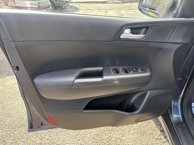 Thumbnail image of 2021 Kia Sportage at East Hills Chrysler Jeep Dodge