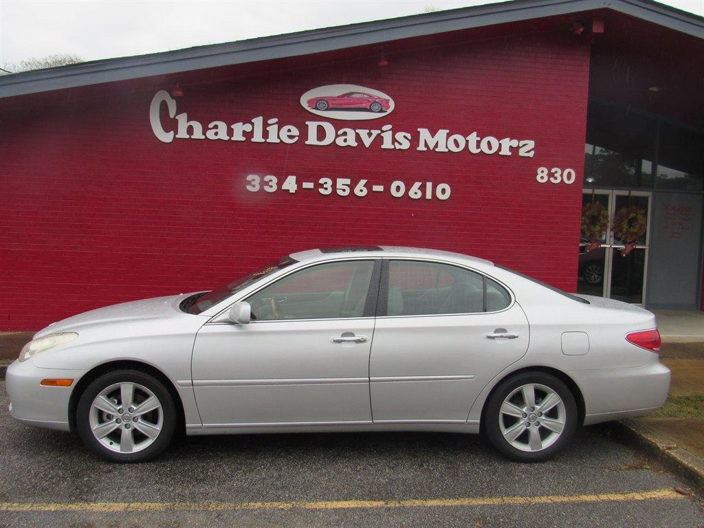 Thumbnail image of 2005 Lexus ES 330 at Charlie Davis Motorz LLC
