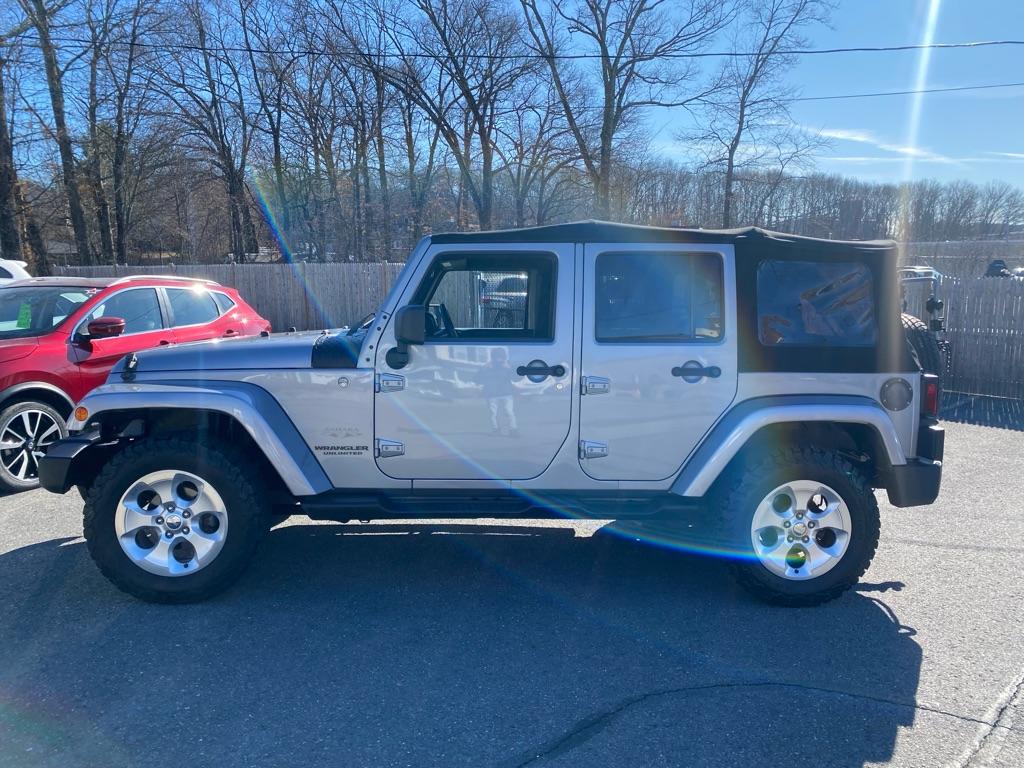 Thumbnail image of 2013 Jeep Wrangler Unlimited at LARIN AUTO SALES,  INC