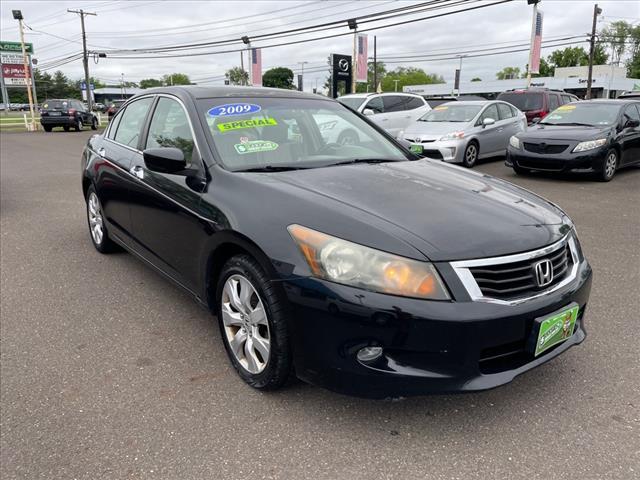 Thumbnail image of 2009 Honda Accord at B & D Auto Sales, Inc.