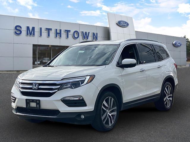 Thumbnail image of 2017 Honda Pilot at Ford of Smithtown