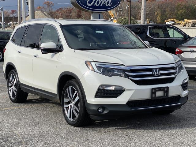 Thumbnail image of 2017 Honda Pilot at Ford of Smithtown