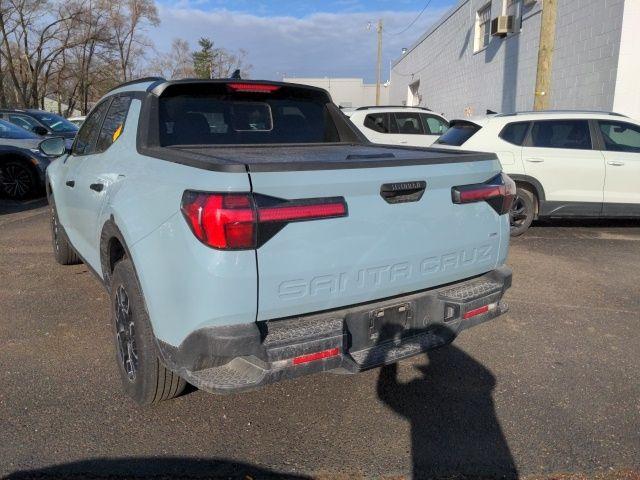Thumbnail image of 2023 Hyundai SANTA CRUZ at LaFontaine Volkswagen Mazda of Livonia