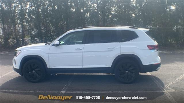 Thumbnail image of 2024 Volkswagen Atlas at Denooyer Chevrolet