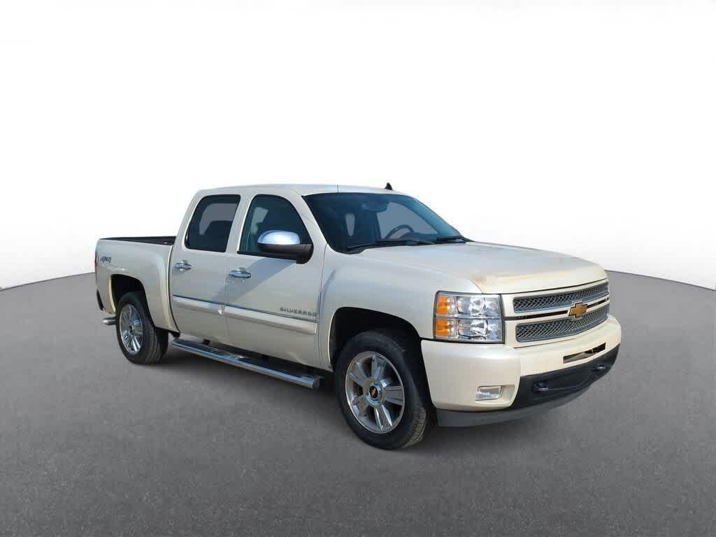 Thumbnail image of 2013 Chevrolet Silverado 1500 at Suburban Chrysler Dodge Jeep Ram of Troy