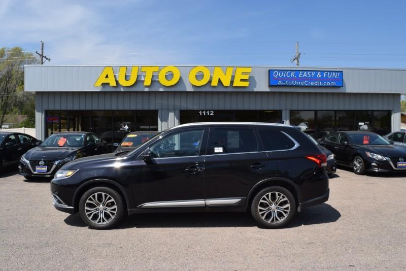 Thumbnail image of 2018 Mitsubishi Outlander at Auto One of North Platte