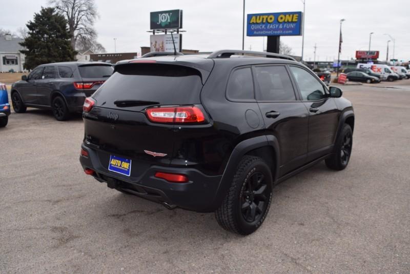 Thumbnail image of 2018 Jeep Cherokee at Auto One of Kearney